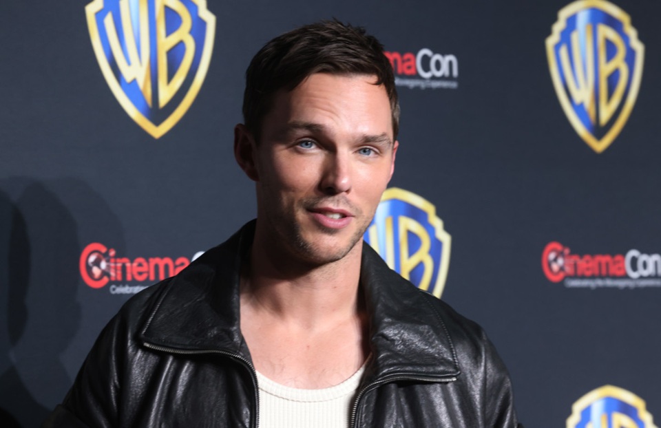 nicholas hoult net worth